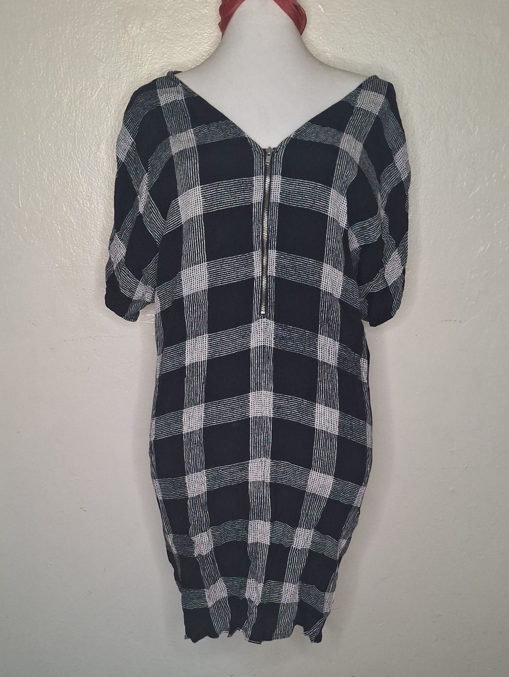 Madewell Black and White Plaid V-Neck Tunic with Front Zip
